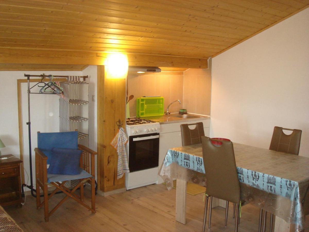 Appartement Nicole Benkovac Εξωτερικό φωτογραφία